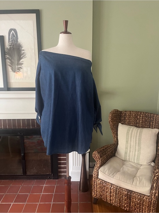 Eloquii Tops - ELOQUII Soft Chambray Off-the-Shoulder Tunic | Tie Sleeve | 22